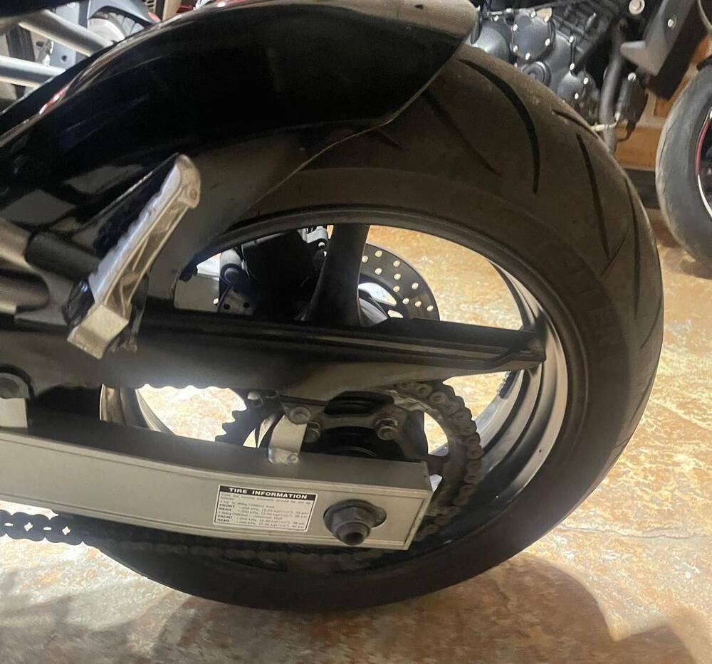 Yamaha FZ6 (2004 - 07) (13)