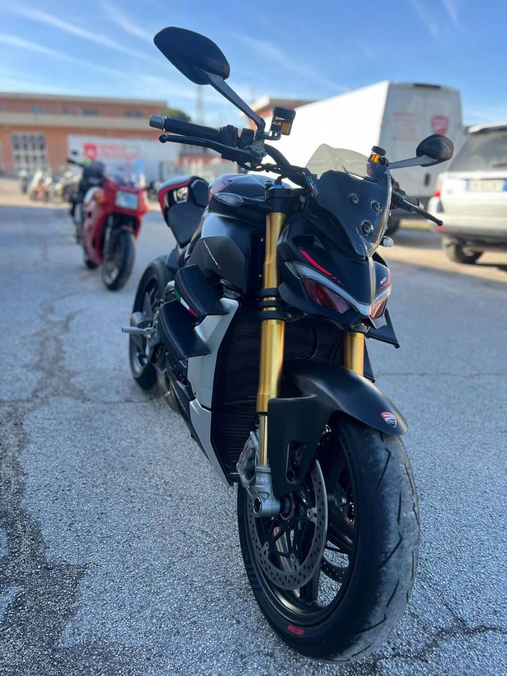 Ducati Streetfighter V4 1100 SP (2022) (2)