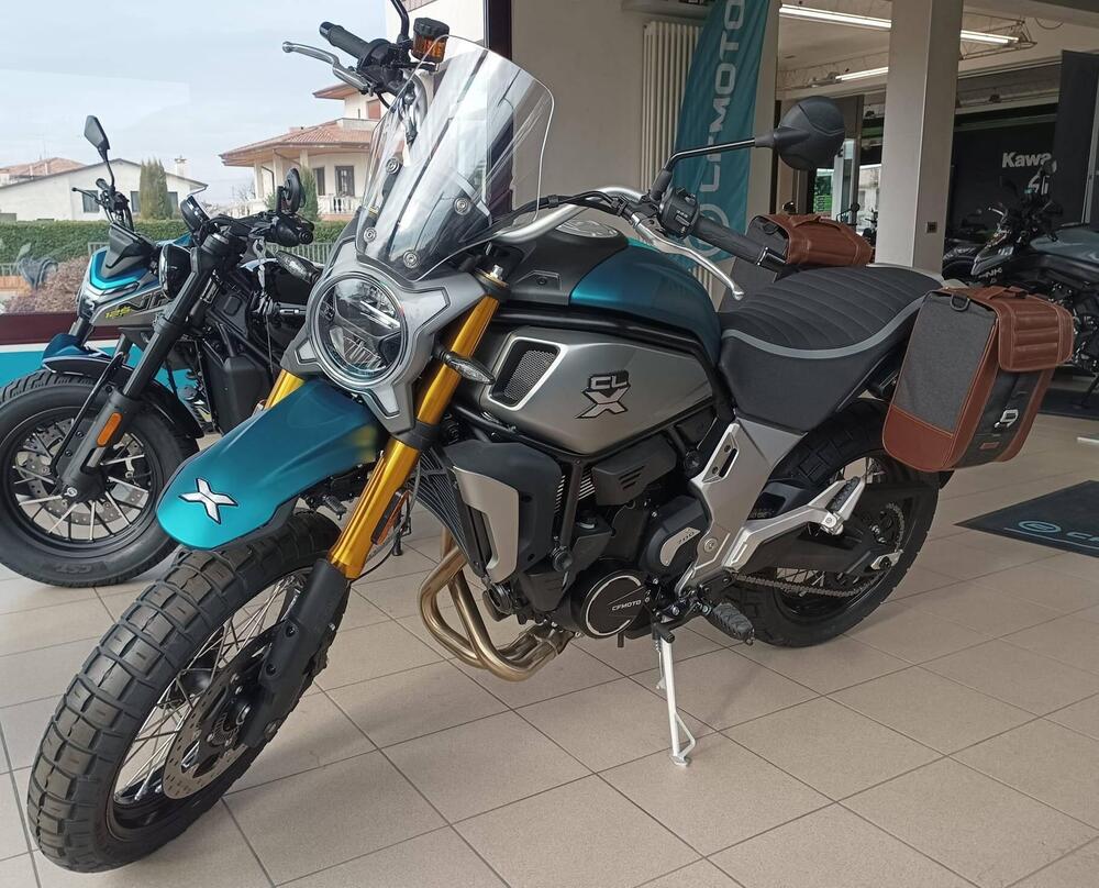 CFMOTO 700CL-X Adventure (2023 - 26) (2)