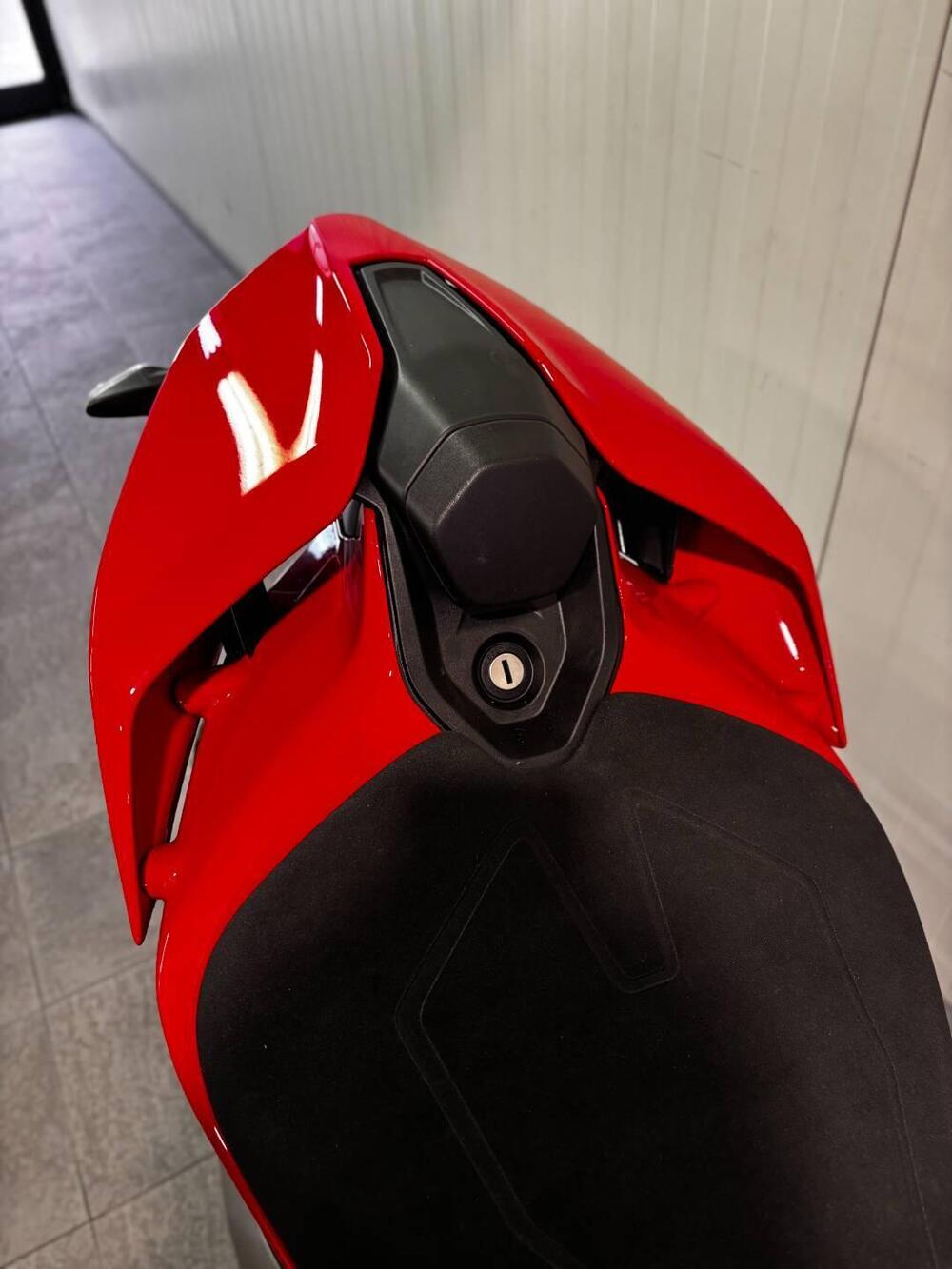 Ducati Panigale V4 S (2025 - 26) (7)