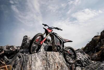 Elettrica, leggera e compatta: ecco la Navee Storm X Pro