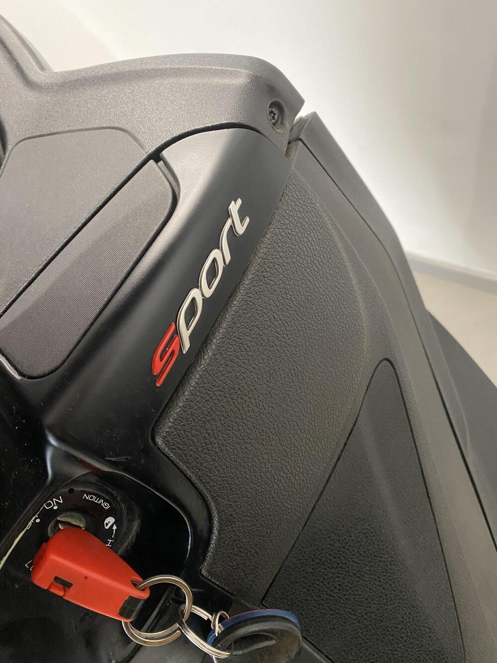 Piaggio Mp3 300 Hpe Sport (2019 - 20) (2)