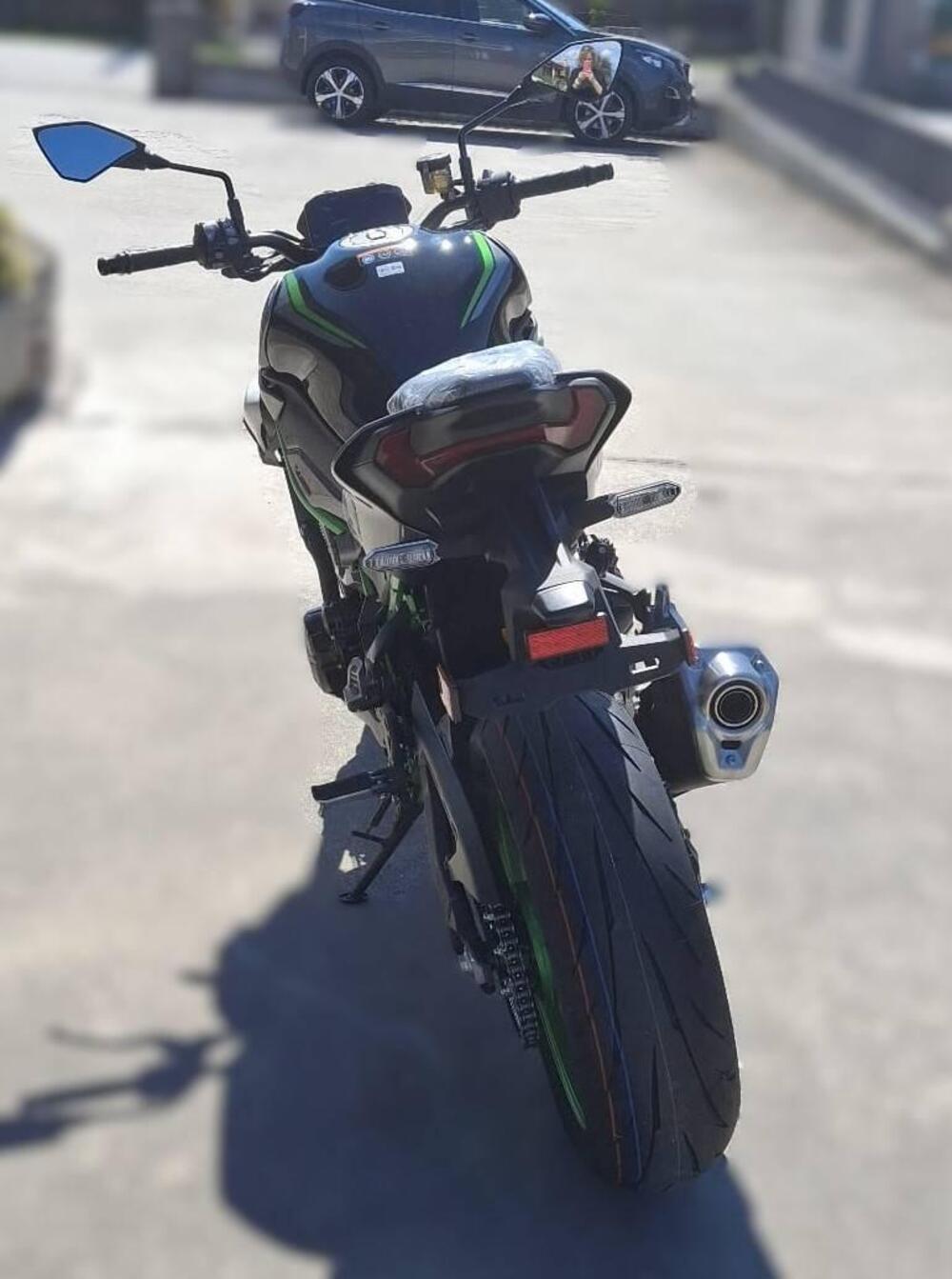 Kawasaki Z 900 SE (2025 - 26) (3)