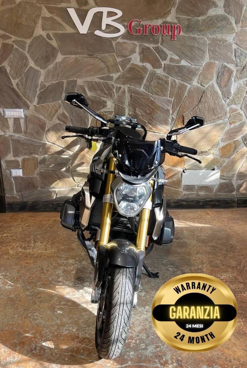 Bmw R 1250 R (2021 - 25) (2)