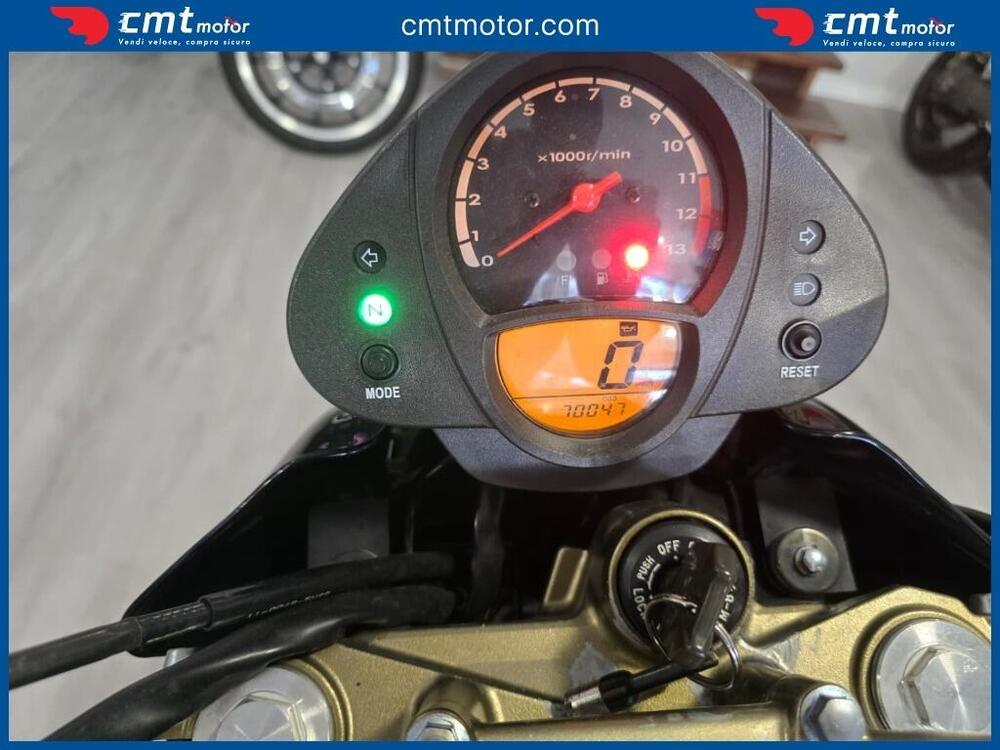 Kawasaki ER-6N (2005 - 08) (11)