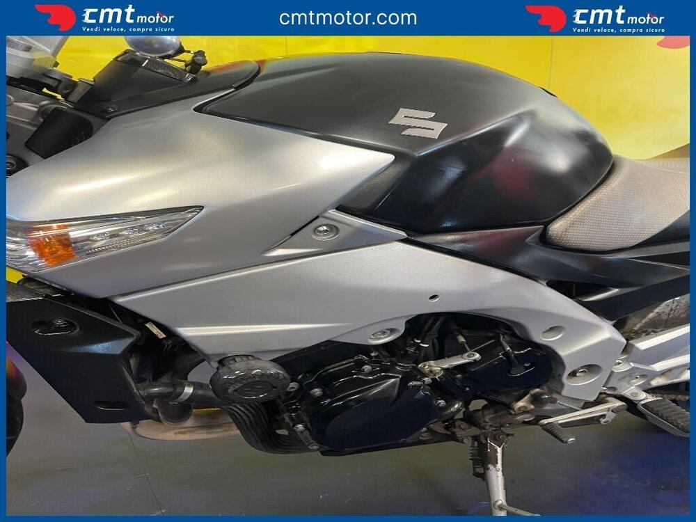 Suzuki GSR 600 (2006 - 11) (7)