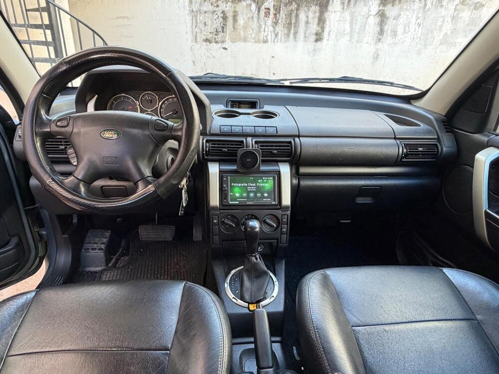 Land Rover Freelander usata a Bari (6)