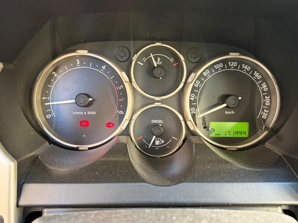 Land Rover Freelander usata a Bari (7)