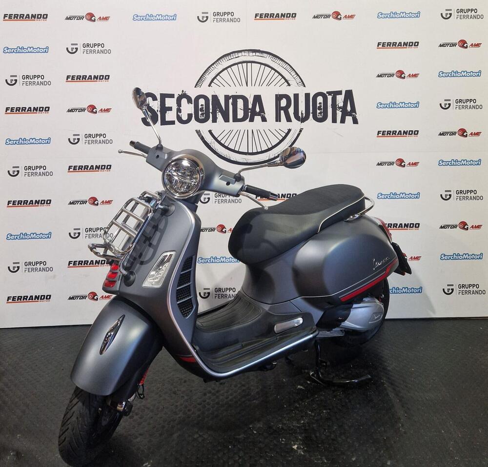 Vespa GTS 300 Super Sport Hpe (2021 - 22) (4)