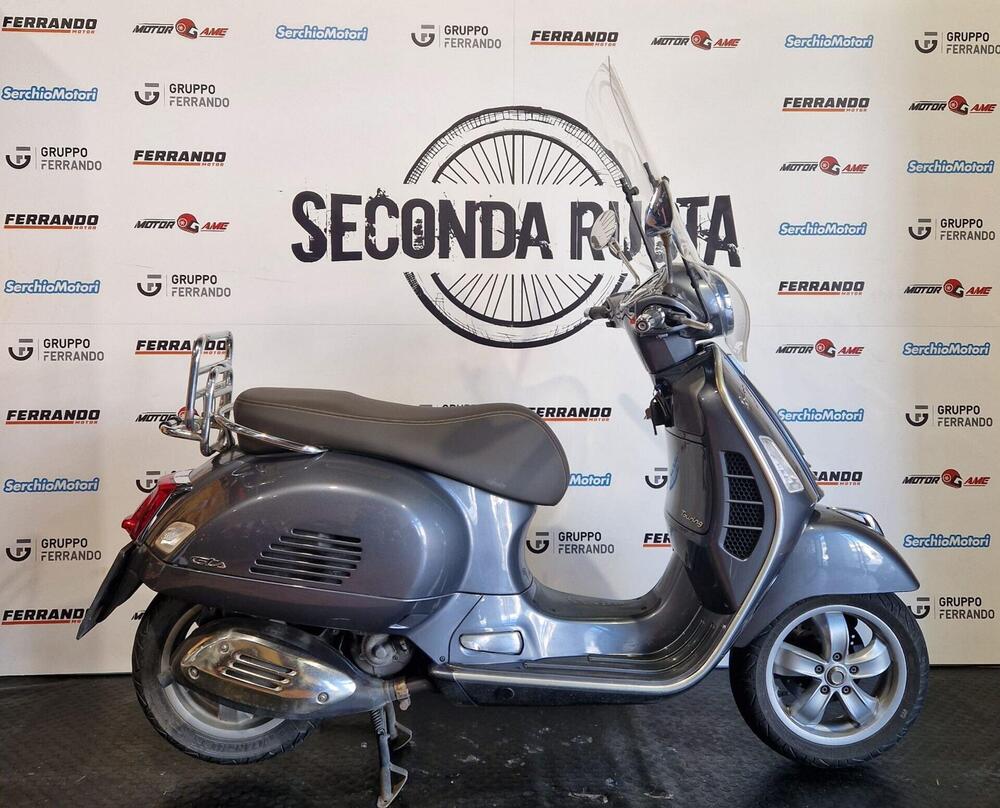 Vespa GTS 300 Touring Hpe (2021 - 22)