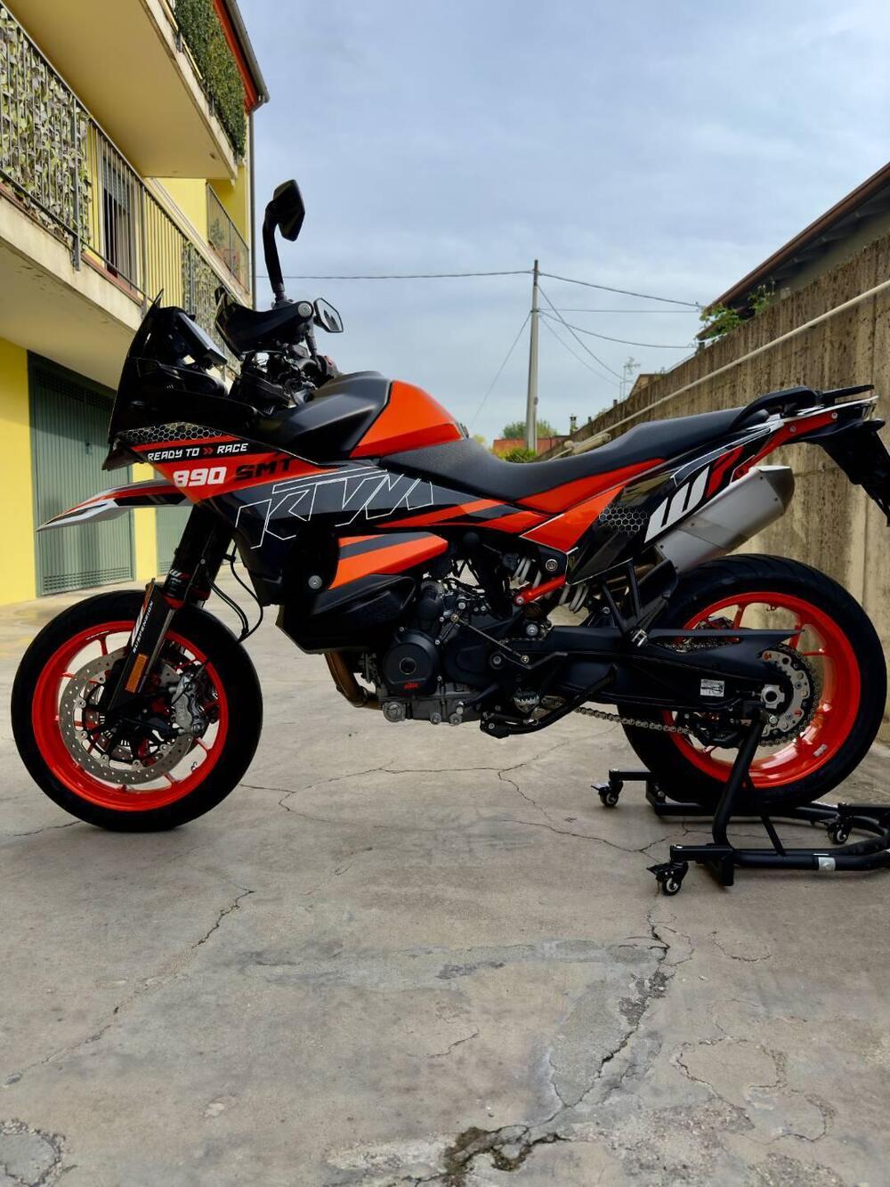 KTM 890 SMT (2023 - 25) (2)