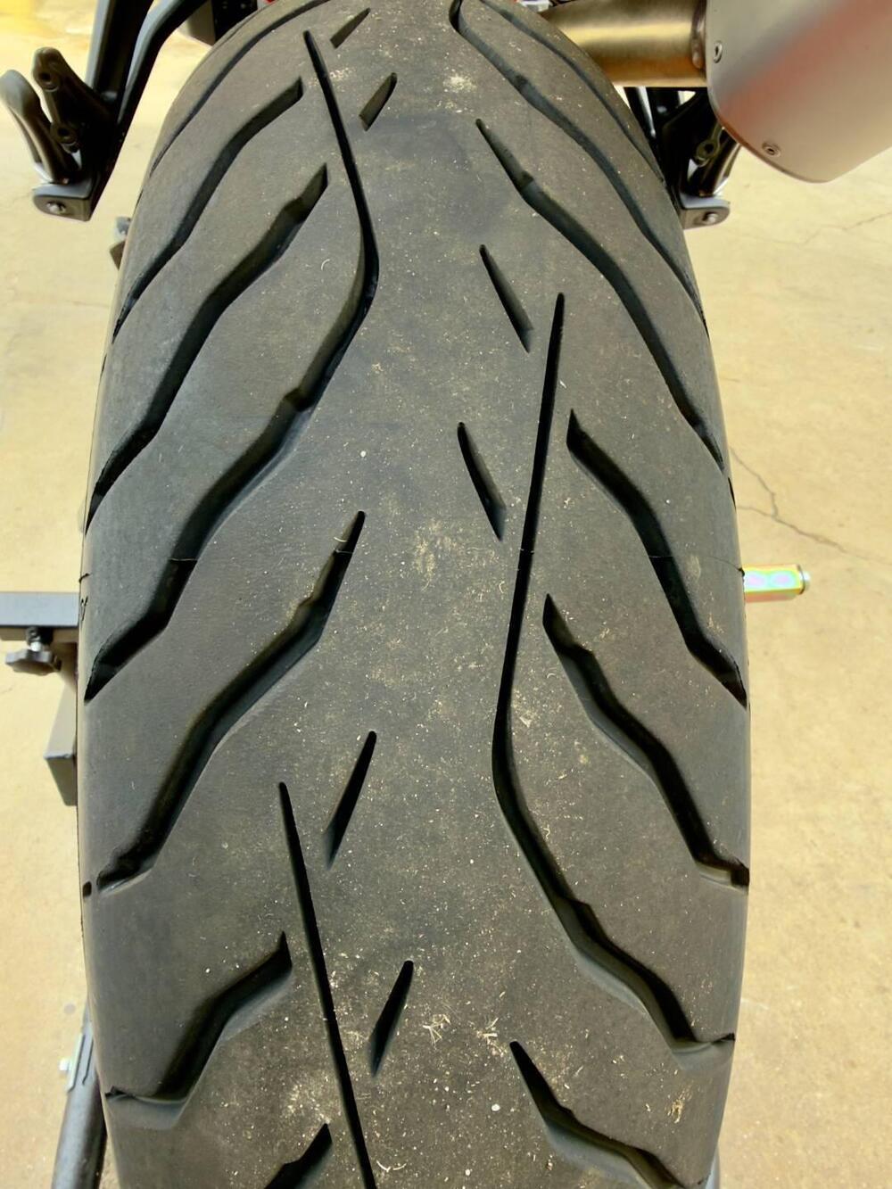 KTM 890 SMT (2023 - 25) (10)