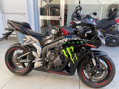 Honda CBR 600 RR (2007 - 08) usata