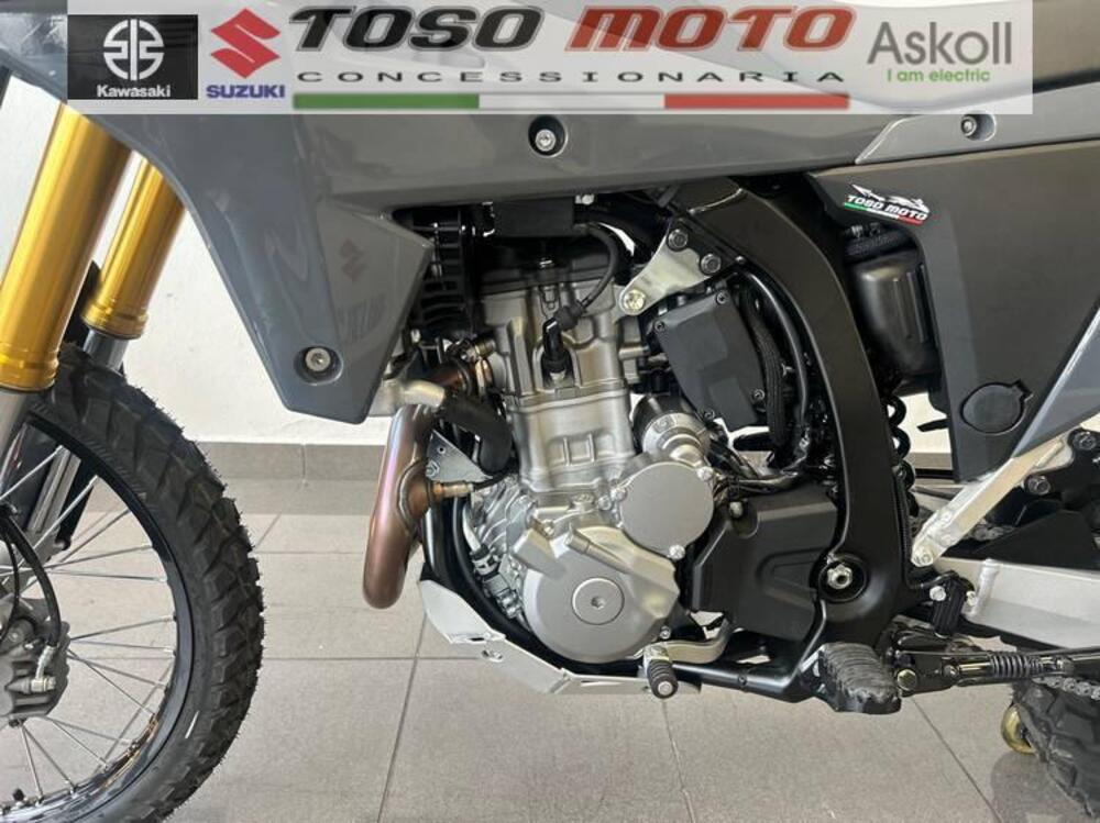 Suzuki DR-Z4S (2025 - 26) (7)