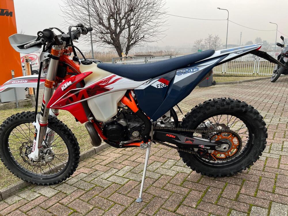 KTM 300 EXC TPI Six Days (2023) (9)