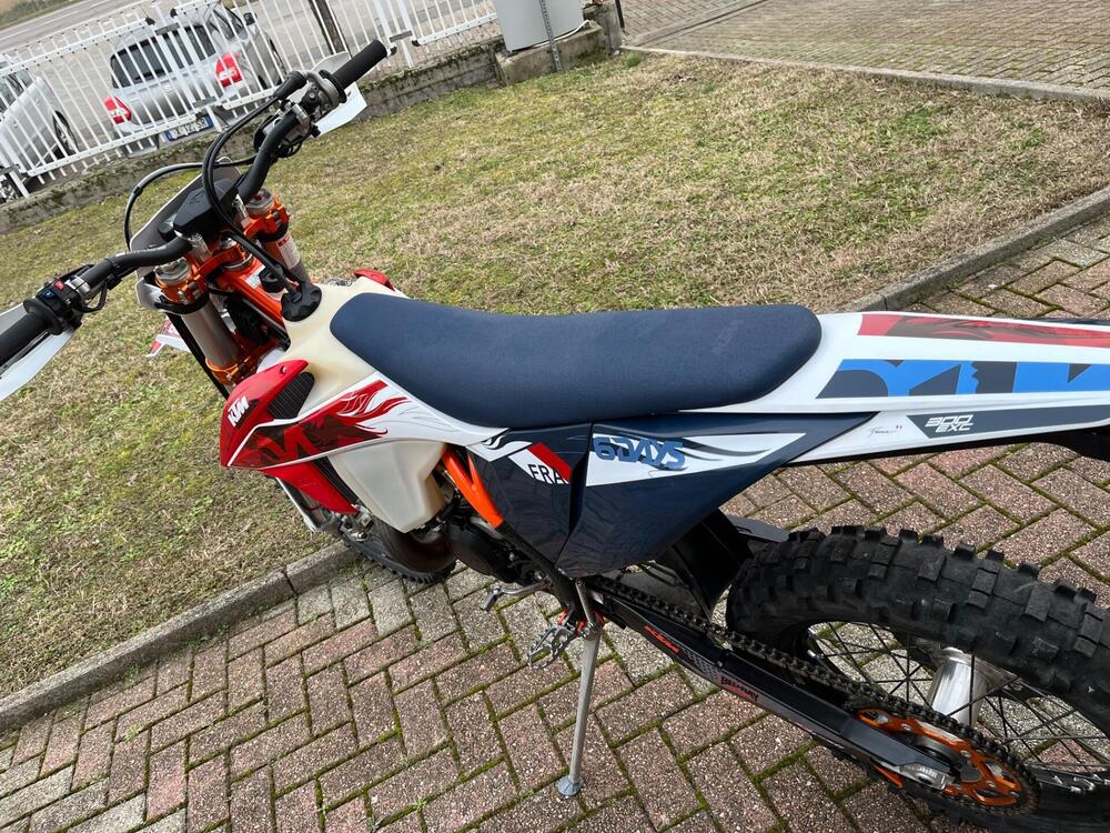 KTM 300 EXC TPI Six Days (2023) (11)