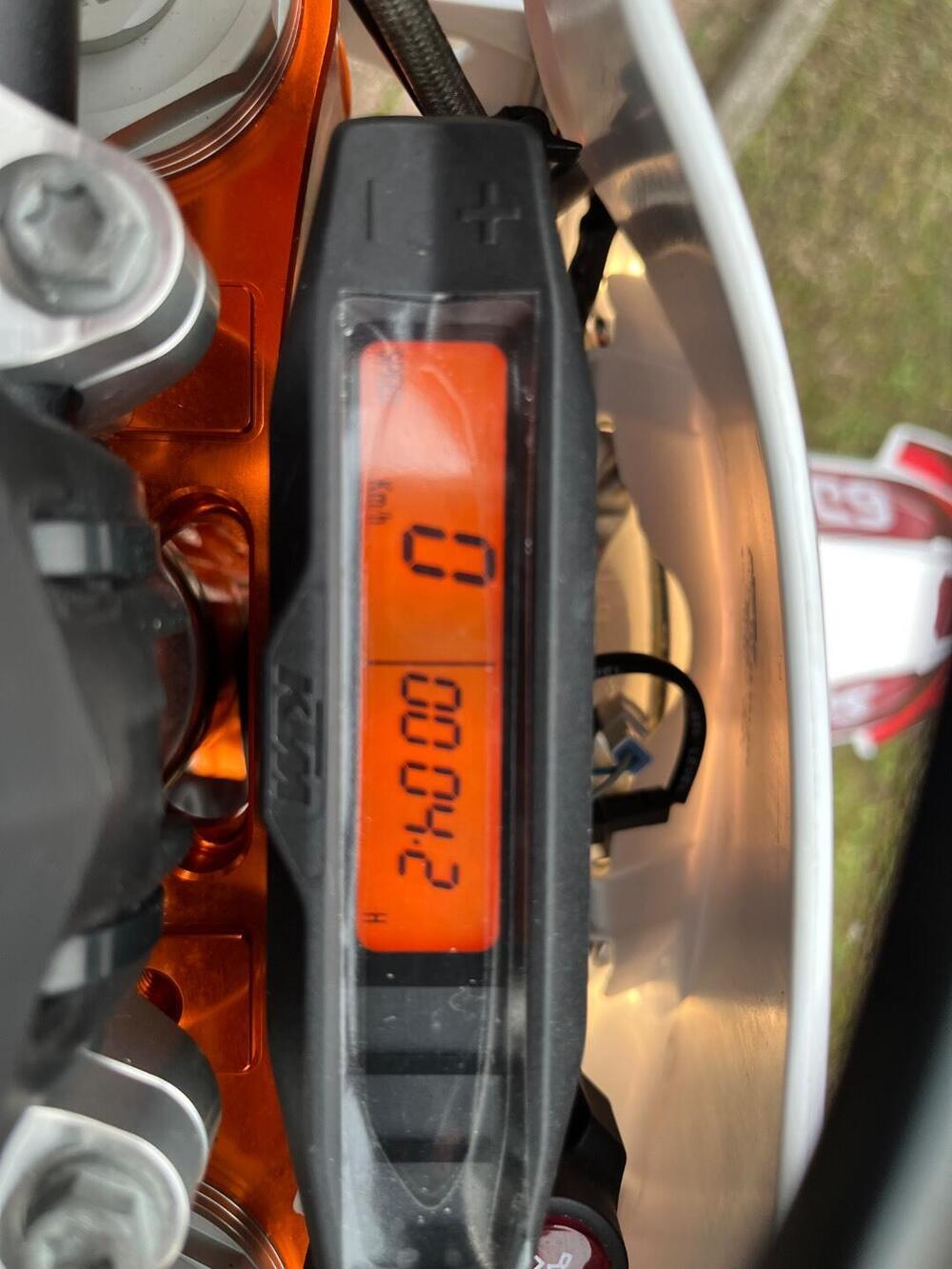 KTM 300 EXC TPI Six Days (2023) (16)