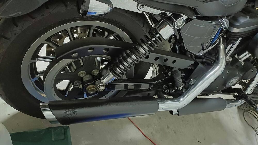 Harley-Davidson 883 R (2008 - 16) - XL 883R (3)