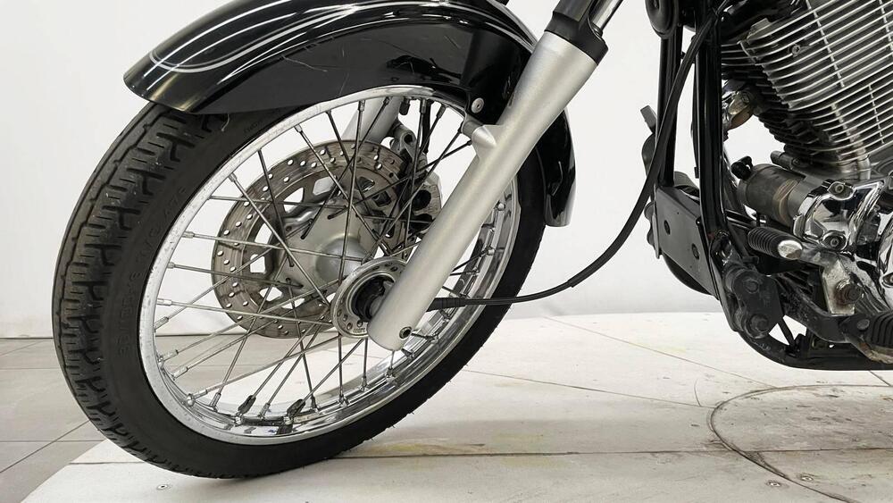 Yamaha XVS 125 Drag Star (3)