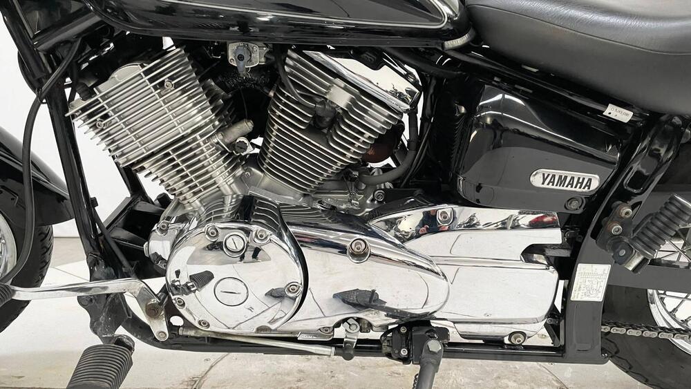 Yamaha XVS 125 Drag Star (4)