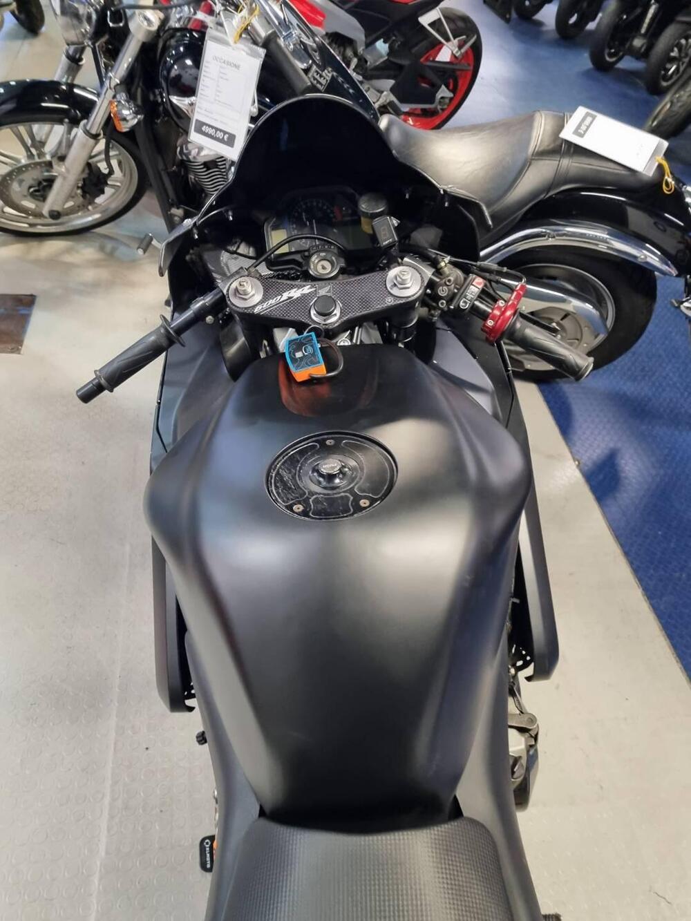 Honda CBR 600 F (2001 - 06) (10)