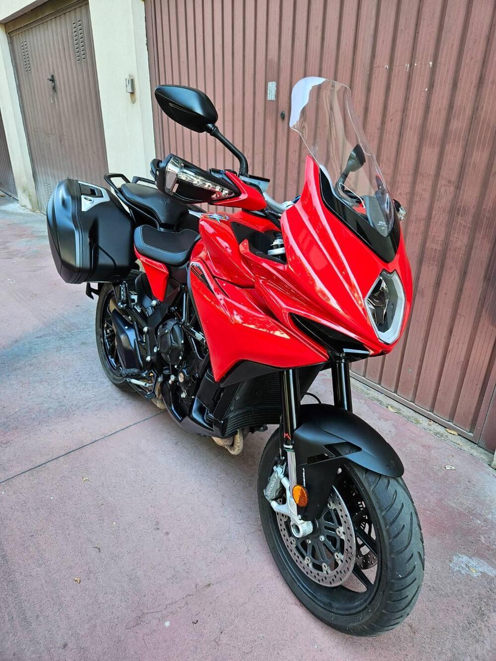 MV Agusta Turismo Veloce 800 Rosso (2021 - 23) (3)