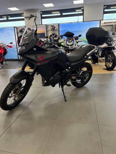 Honda Transalp XL750 (2023 - 24) usata