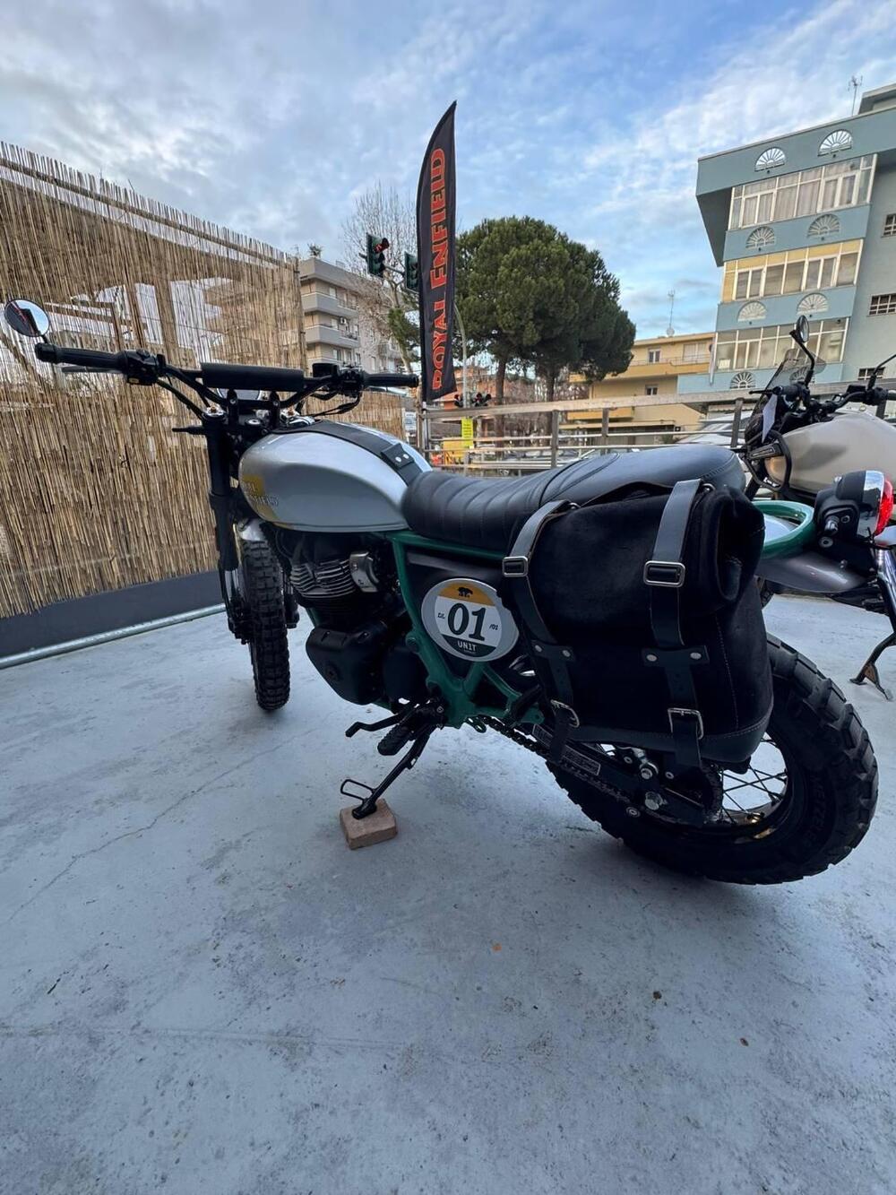 Royal Enfield Bear 650 (2025 - 26) (2)