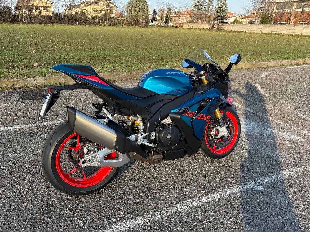 Aprilia RSV4 1100 (2025 - 26) (4)