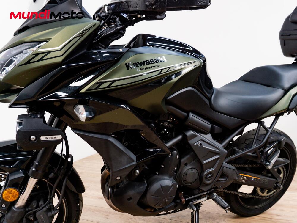 Kawasaki Versys 650 Tourer Plus SE (2017) (9)