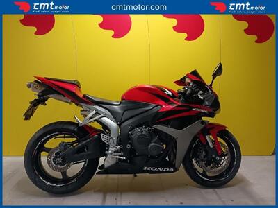 Honda CBR 600 RR (2007 - 08) usata