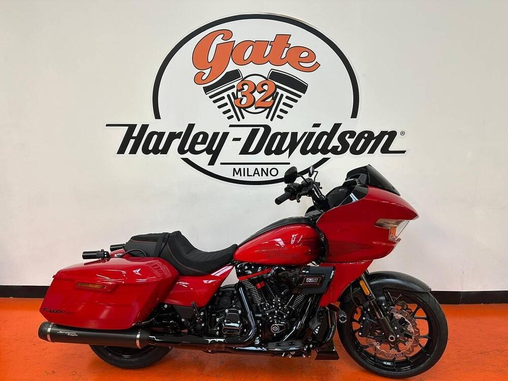 Harley-Davidson CVO Road Glide ST (2025)