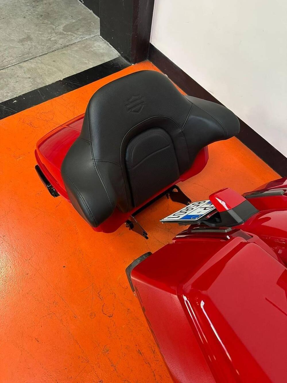 Harley-Davidson CVO Road Glide ST (2025) (4)