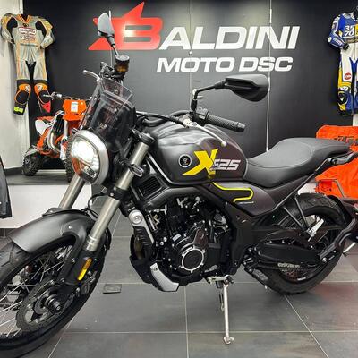 Voge Trofeo 525ACX Scrambler (2023 - 26) usata