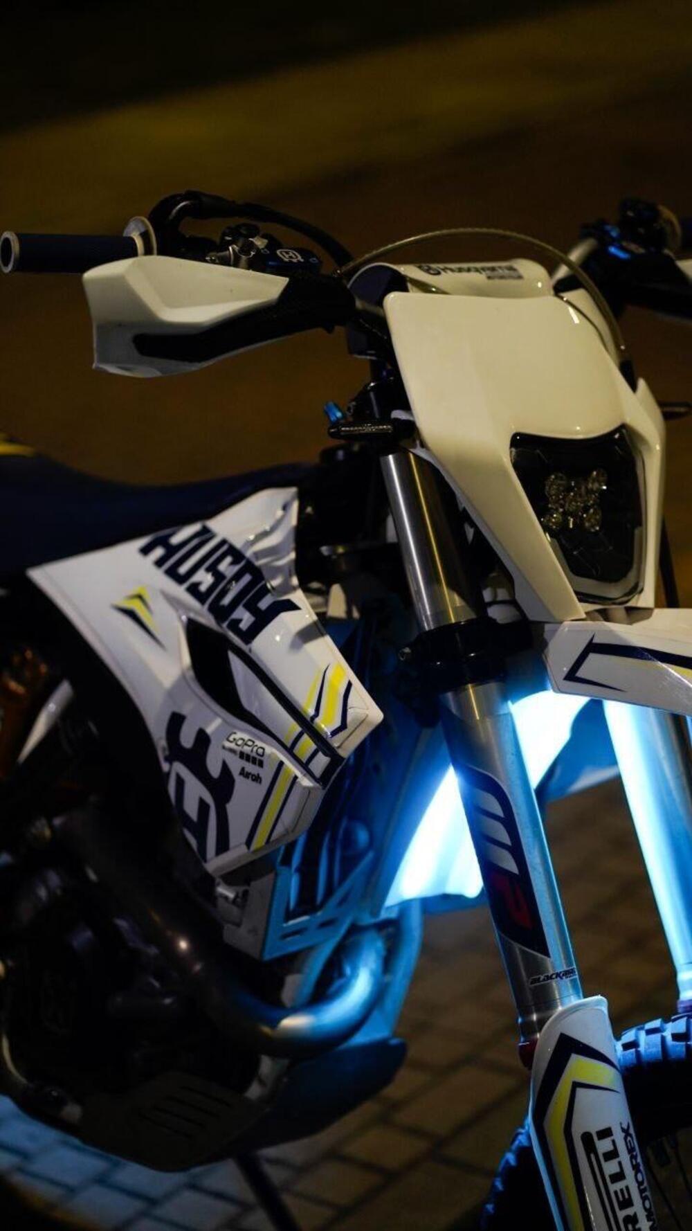 Husqvarna FE 450 (2015) (3)