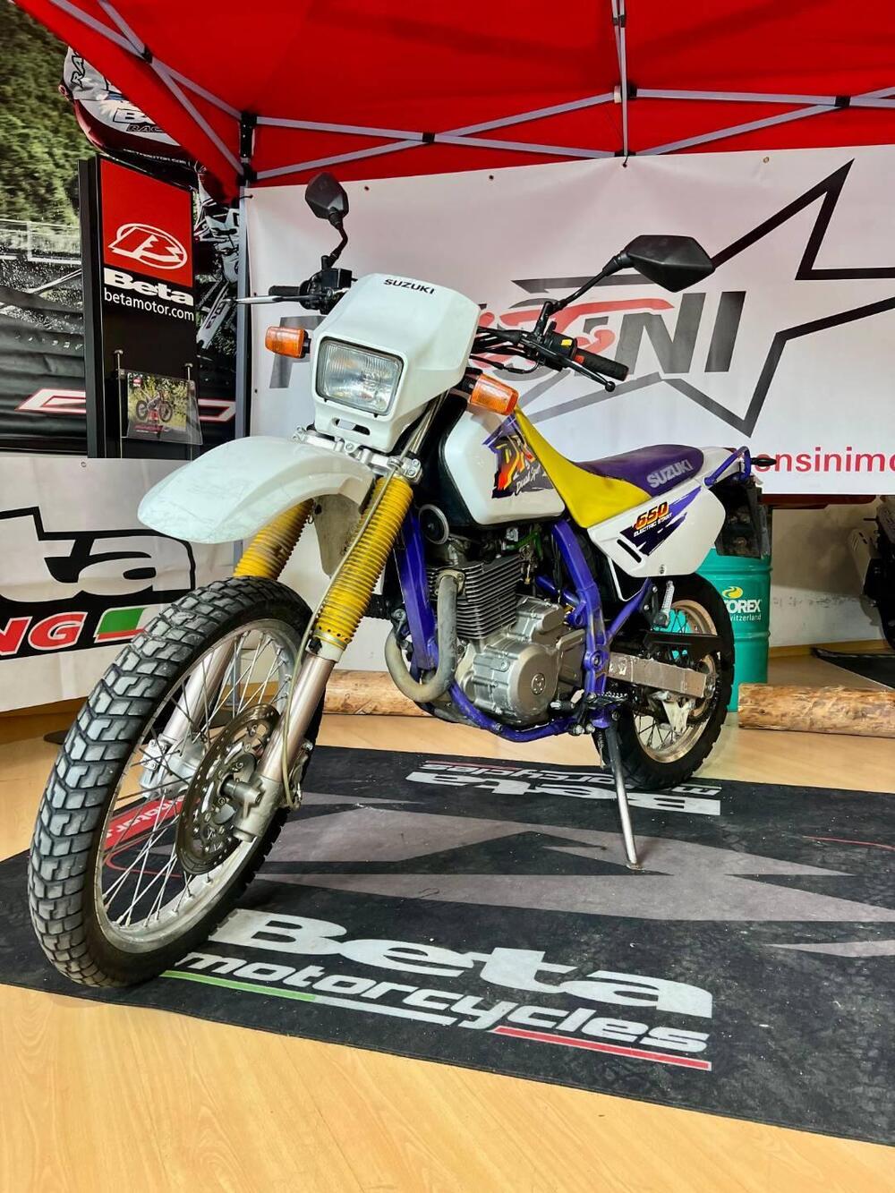 Suzuki DR 650 SE (1996 - 98) (6)