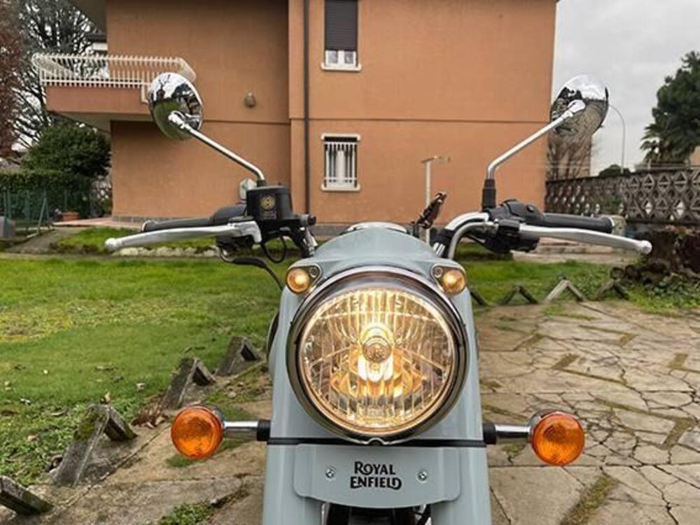 Royal Enfield Classic 350 (2021 - 26) (6)