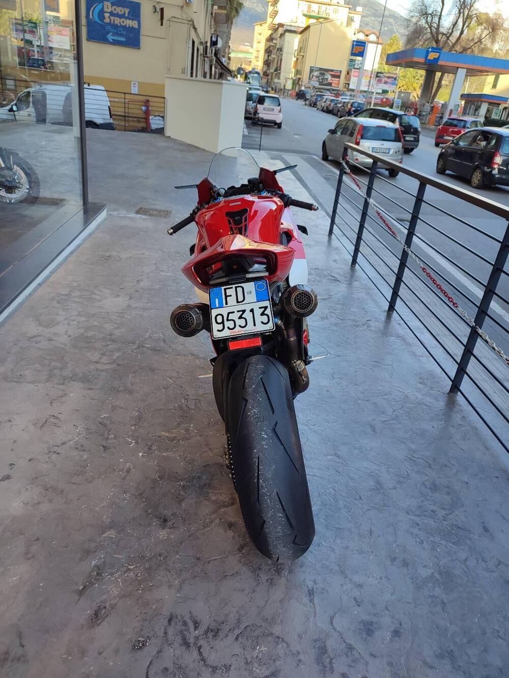 Ducati Panigale V4 S (2022 - 24) (4)