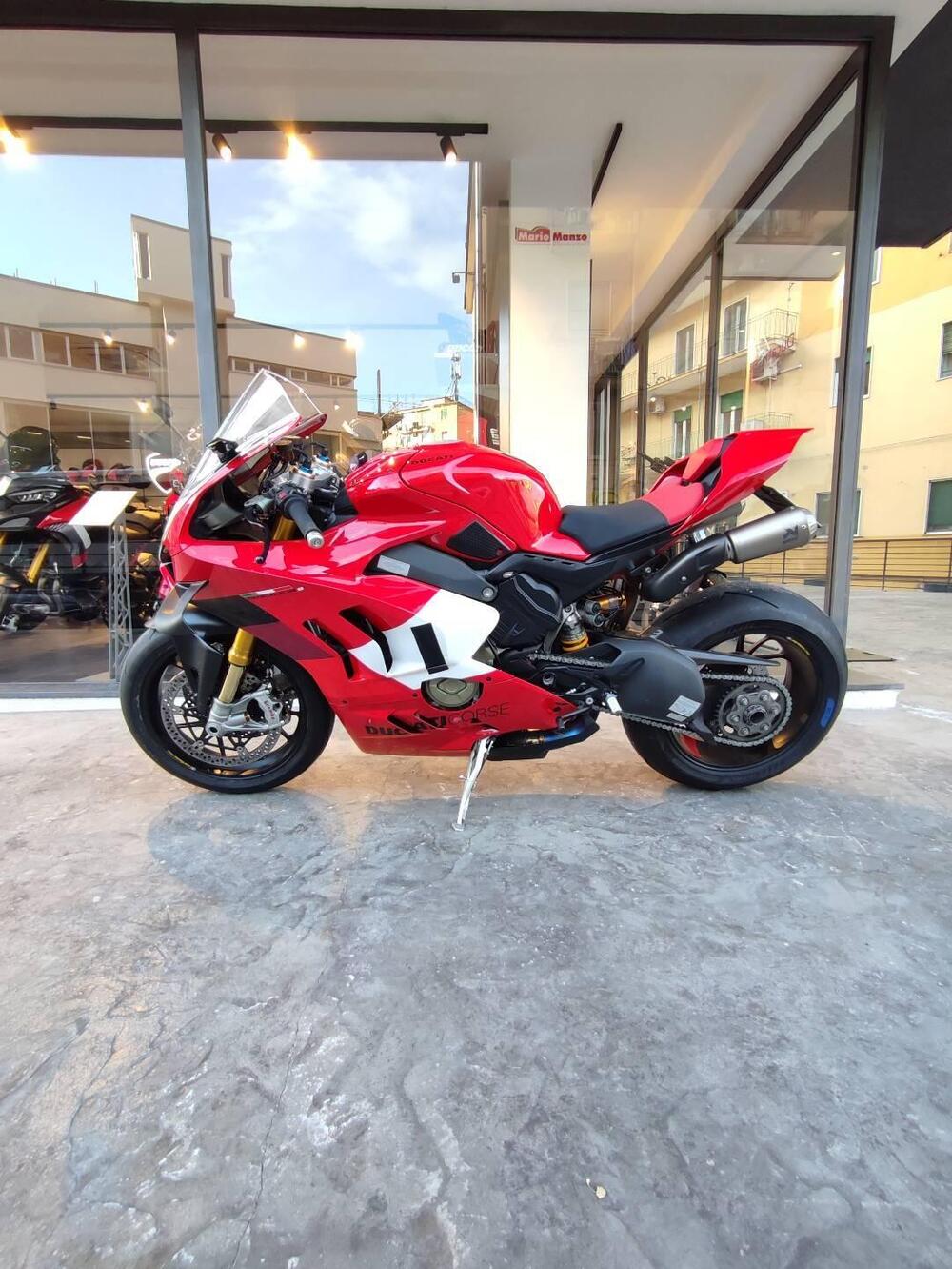 Ducati Panigale V4 S (2022 - 24) (5)