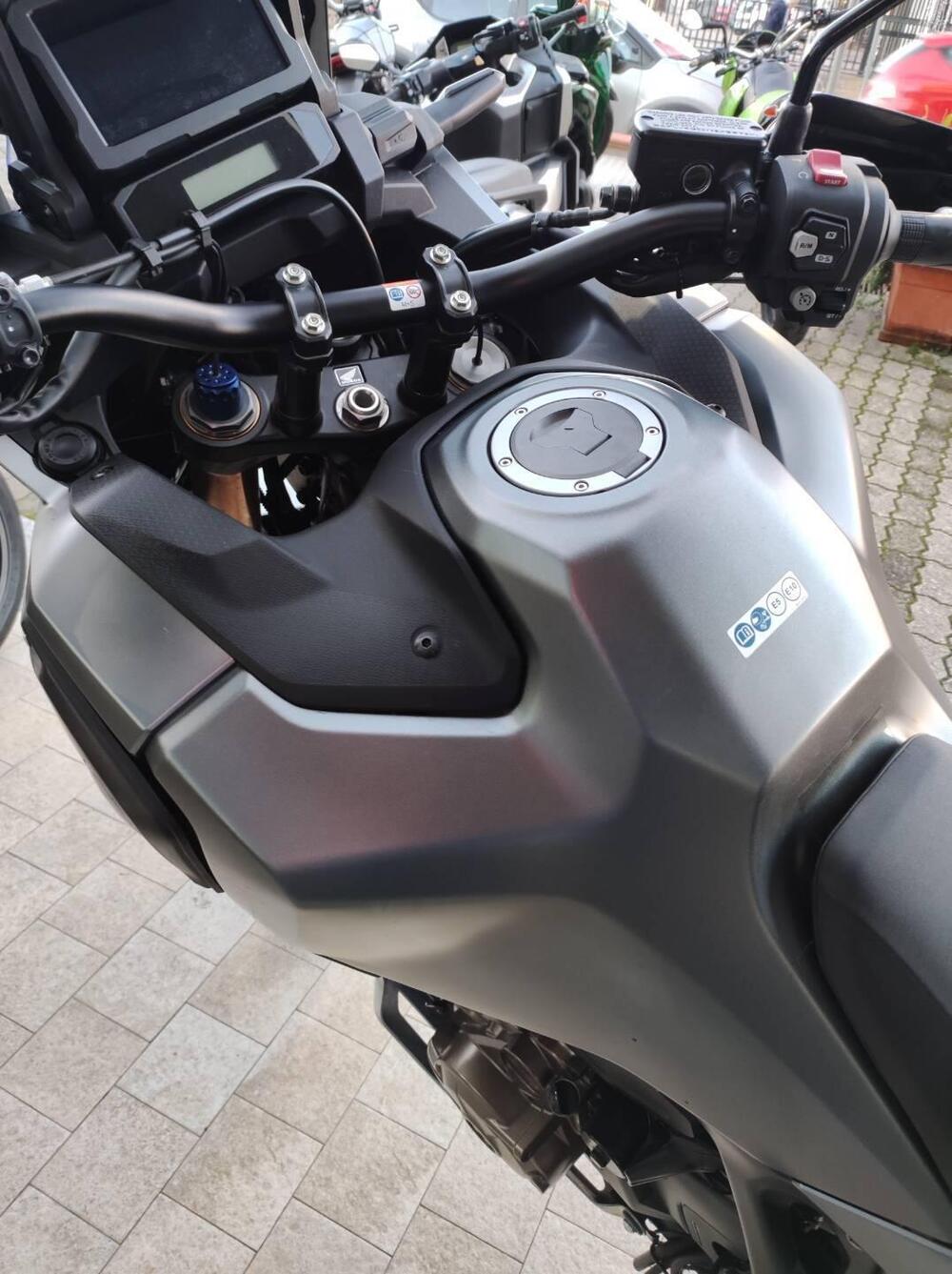 Honda Africa Twin CRF 1100L Adventure Sports DCT (2022 - 23) (8)