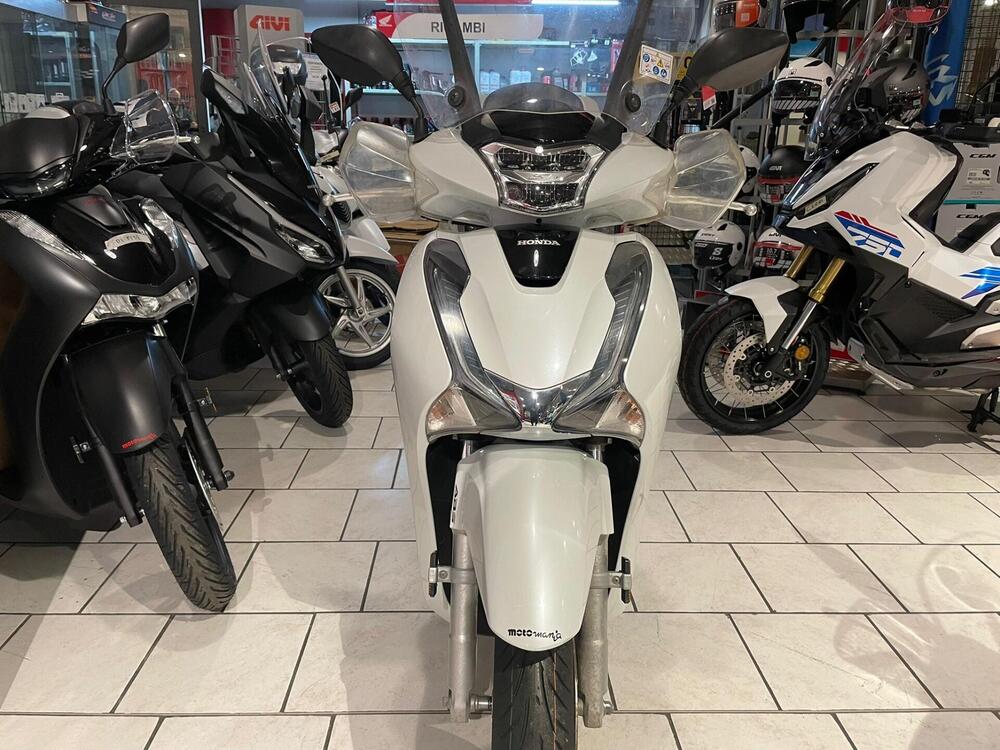 Honda SH 150 i (2017 - 19) (6)
