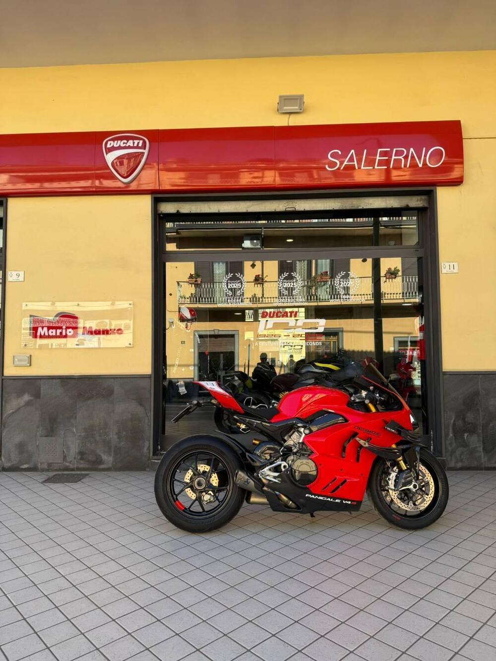 Ducati Panigale V4 S 1100 (2018 - 19)