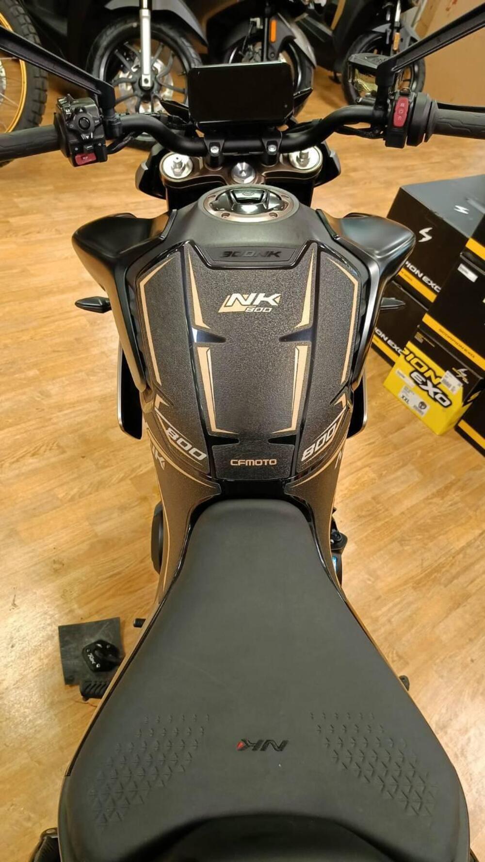 CFMOTO 800NK Sport (2023 - 26) (5)