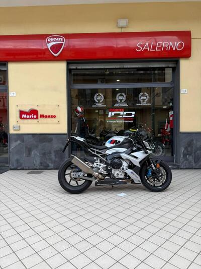 Bmw M 1000 R (2025 - 26) usata