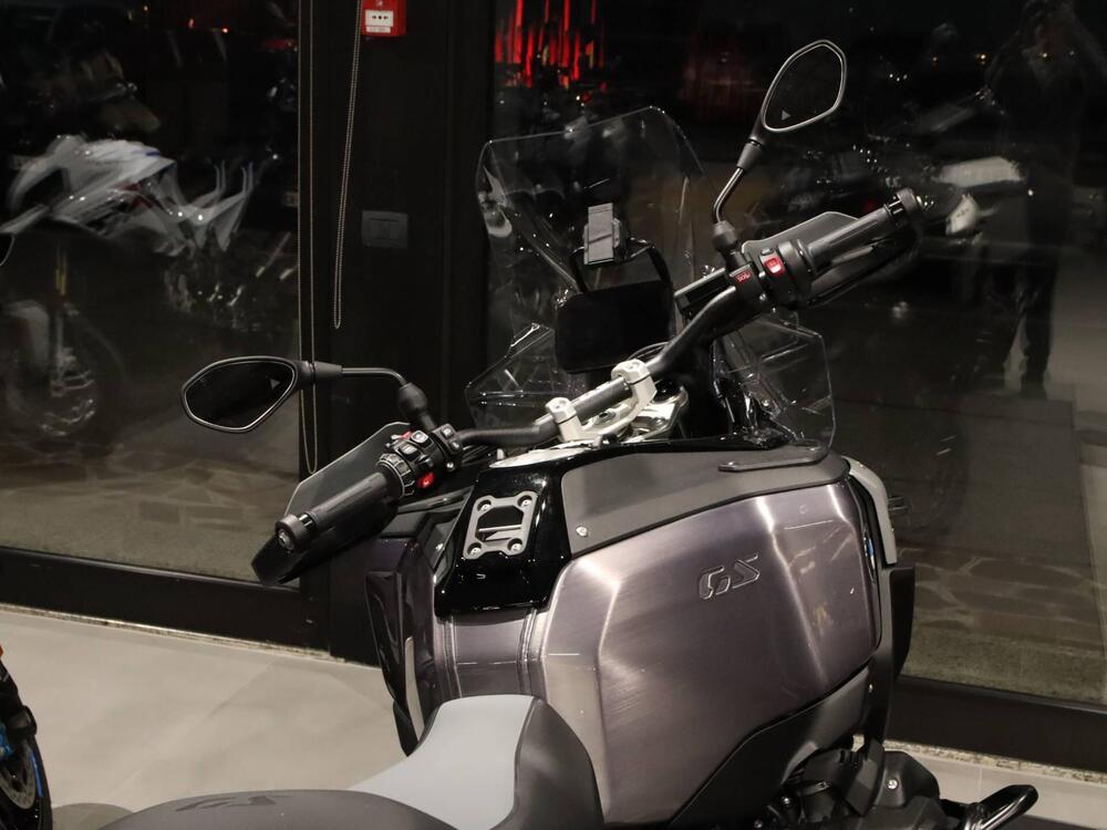 Bmw R 1300 GS Adventure ASA (2025 - 26) (6)