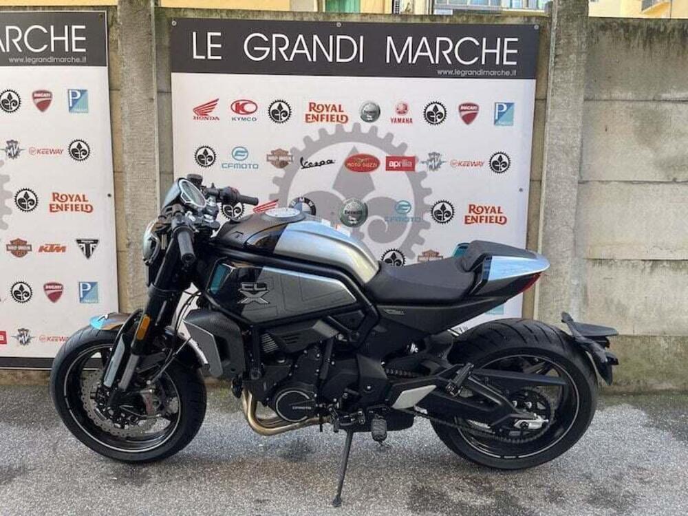 CFMOTO 700CL-X Sport (2022 - 26) (8)