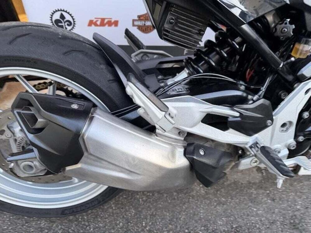 Bmw F 900 R (2021 - 24) (4)