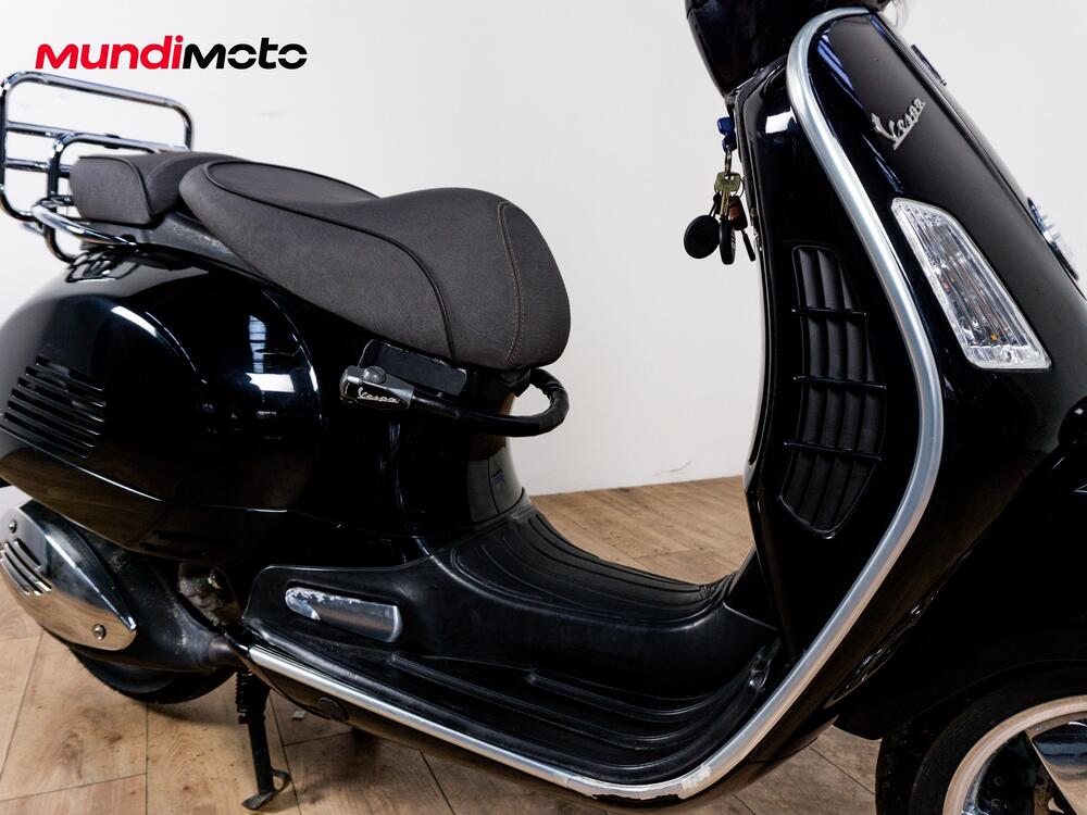 Vespa GTV 300 Via Montenapoleone ABS (2010 - 16) (5)