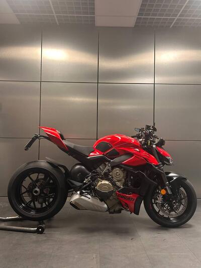 Ducati Streetfighter V4 (2023 - 24) usata