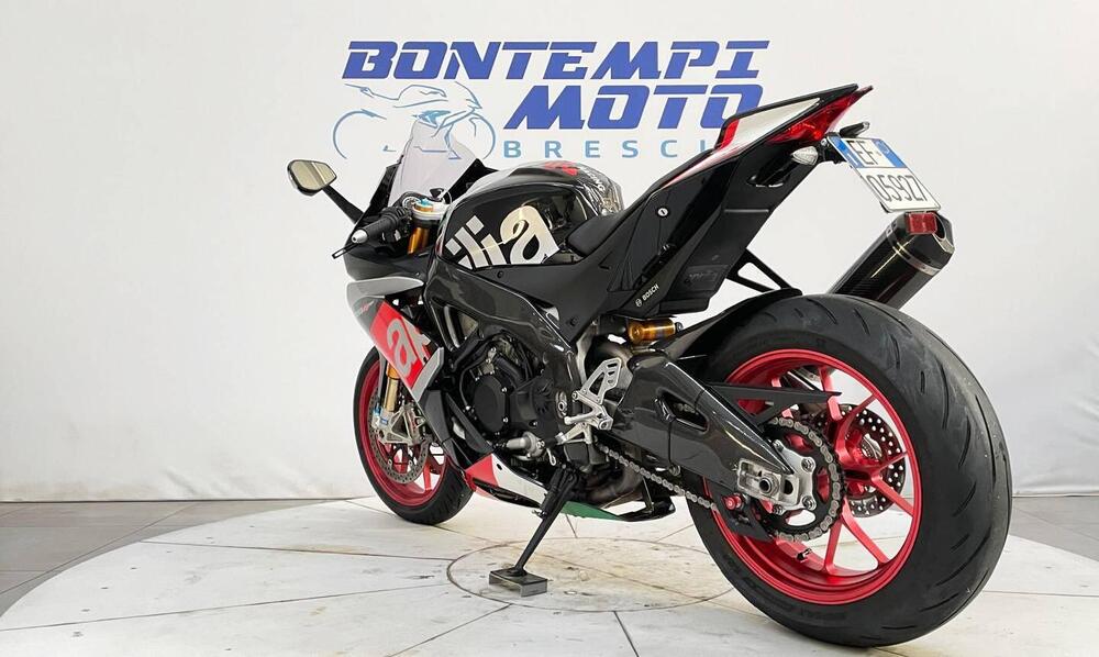 Aprilia RSV4 RF ABS (2015 - 17) (19)